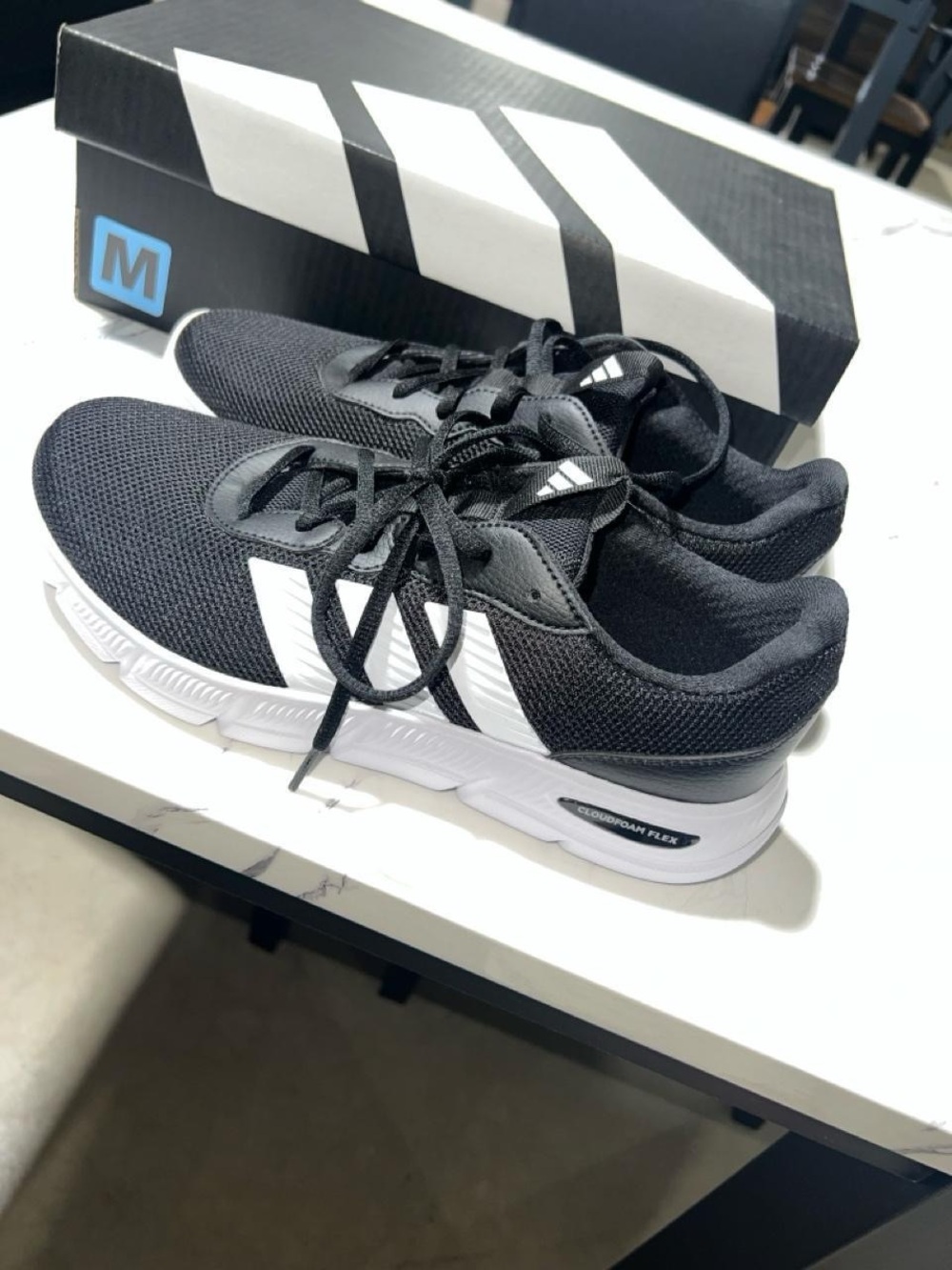 Adidas Cloudfoam Flex Laces Men’s Size 9 Black White Sneakers New in Box